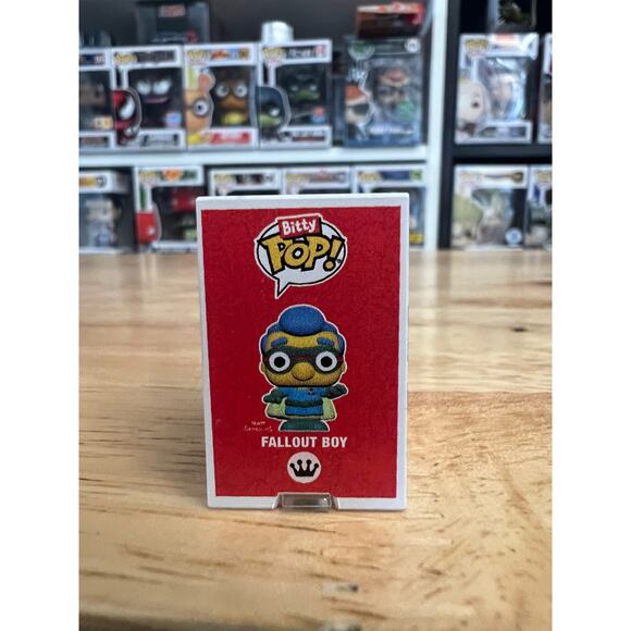 HYPER RARE CHASE BITTY Fallout Boy Funko Pop #1655 Simpsons Animation Milhouse - Picture 2 of 6